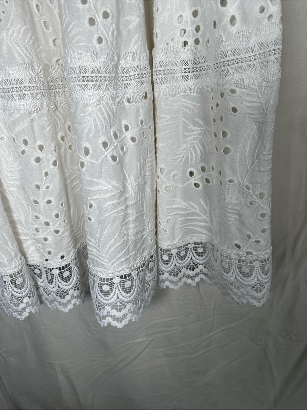 ANTONIO MELANI White Eyelet Lacs Maxi Dress. Bridal bachelorette cottagecore fem - Picture 4 of 11